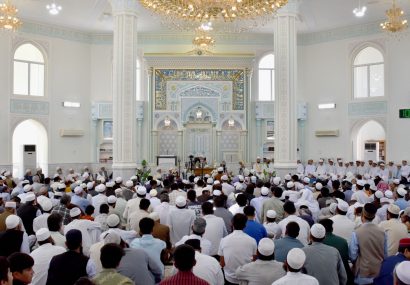برگزاری مراسم تقدیر از ۲۸ حافظ قرآن کریم در مدرسه دینی انوارالعلوم خیرآباد